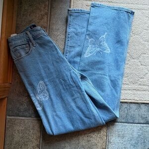 Hollister Light Blue Women's Flare Jeans with Butterfly Design